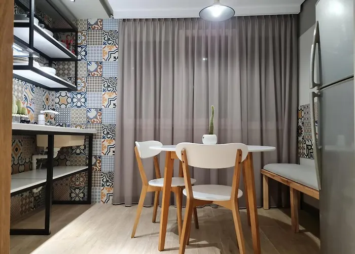 Tam Serviced Studio Apartment Myslym Shyri No1